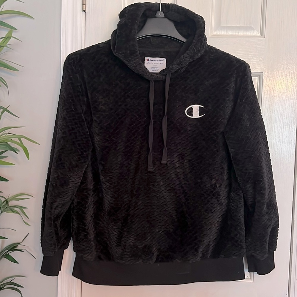 Champion faux fur hoodie S